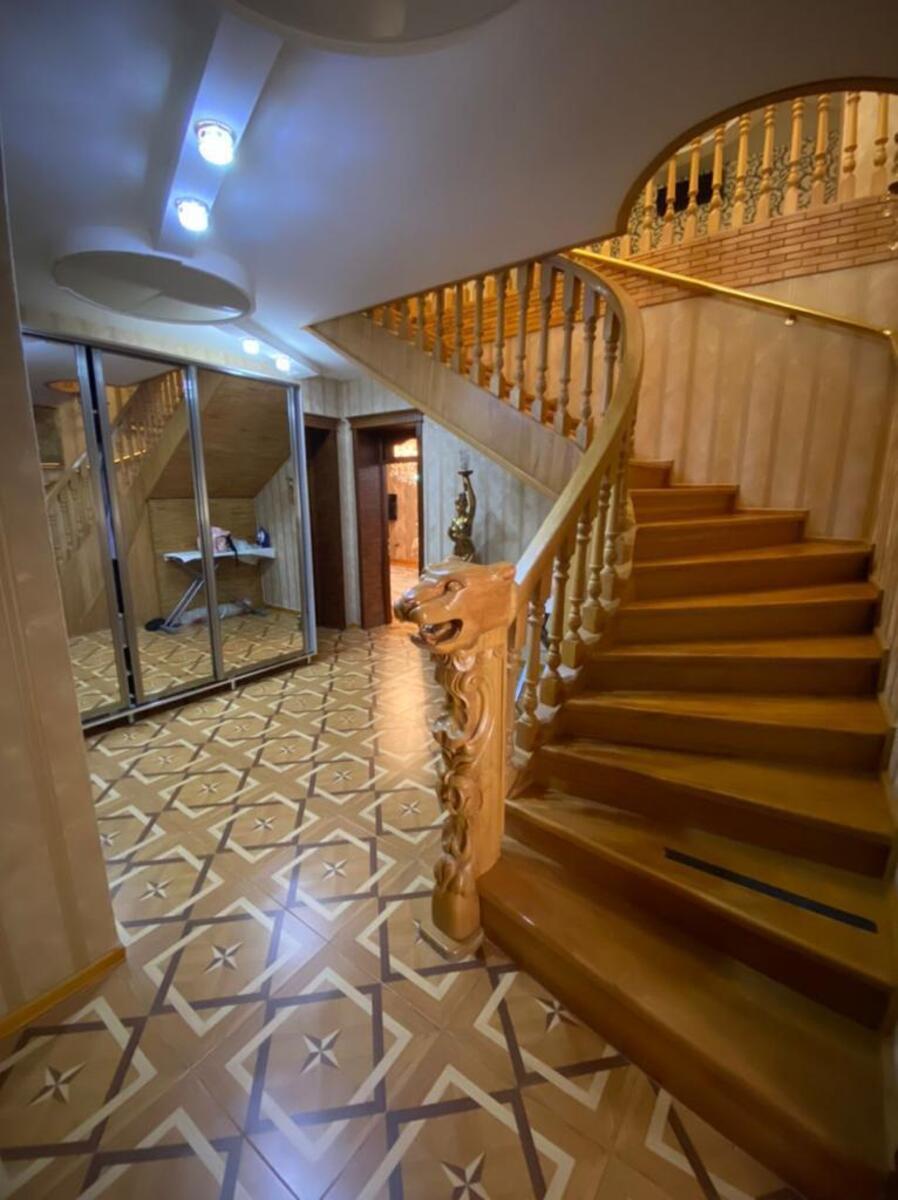 Satılır 6 otaqlı həyət evi/bağ evi 500 m² — Ev, villa, Bakı (2)