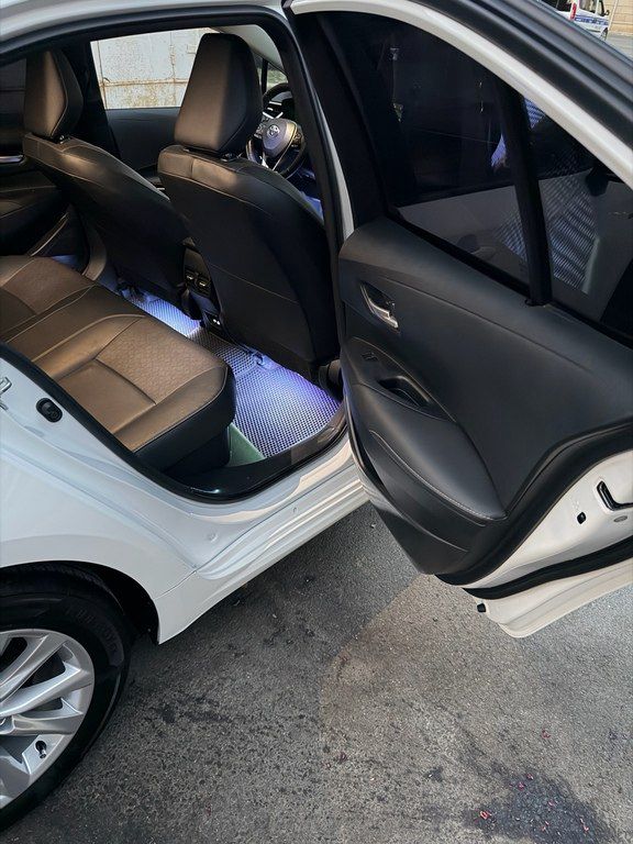 Toyota Corolla, 1.8 L, 0.85 kWh, 2025 il, 52 500 km — Avtomobillər, Bakı (5)