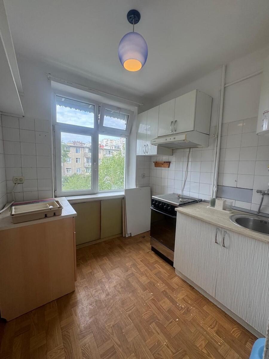 Satılır 3 otaqlı köhnə tikili 68 m² — Mənzil, Bakı (7)