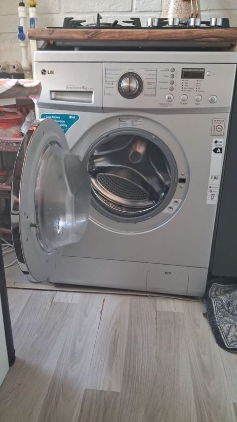 Paltaryuyan maşın LG, 6 kq, İşlənmiş, Avtomat, Qurutmasız, Pulsuz çatdırılma — Sumqayıt