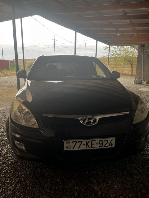 Hyundai i30, 1.4 L, 2007 il, 300 000 km — Kürdəmir