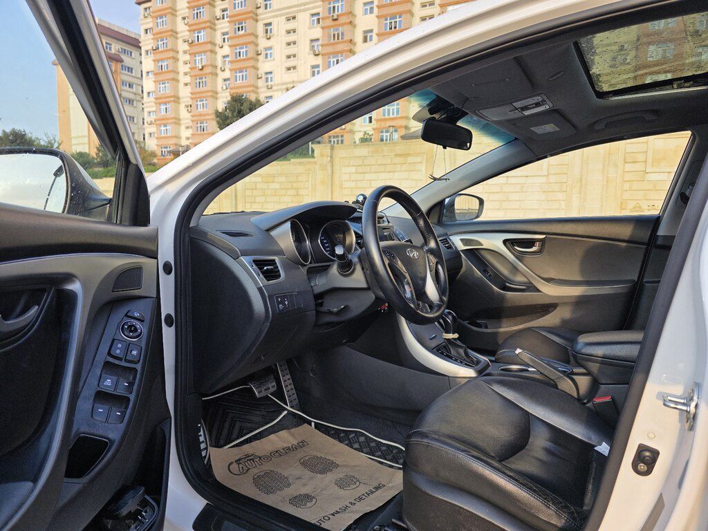 Hyundai Elantra, 1.8 L, 2014 il, 175 000 km 99-RS-604 — Avtomobillər, Bakı (6)