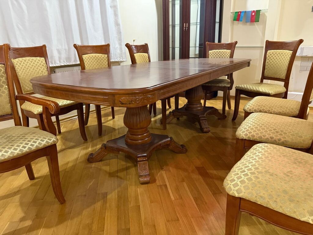 Klassik üslubda yemək otağı dəsti - Material: kütləvi ağac (qoz — Masalar və stullar, Bakı (2)