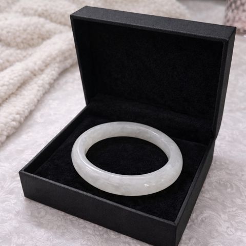 Qolbaq qadınlar üçün 461569 — Bakı