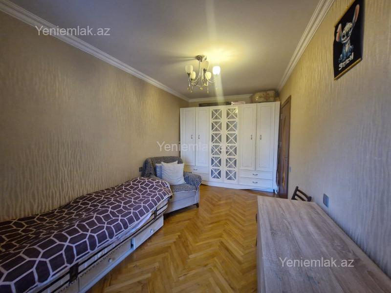 Satılır 4 otaqlı Bina evi menzil (Köhnə tikili), 100 m², Yasamal rayonu — Mənzil, Bakı (8)