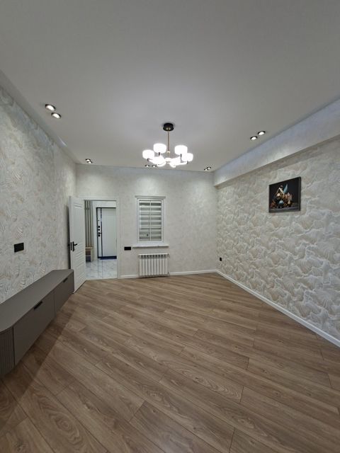 Satılır 3 otaqlı yeni tikili 70 m² — Bakı