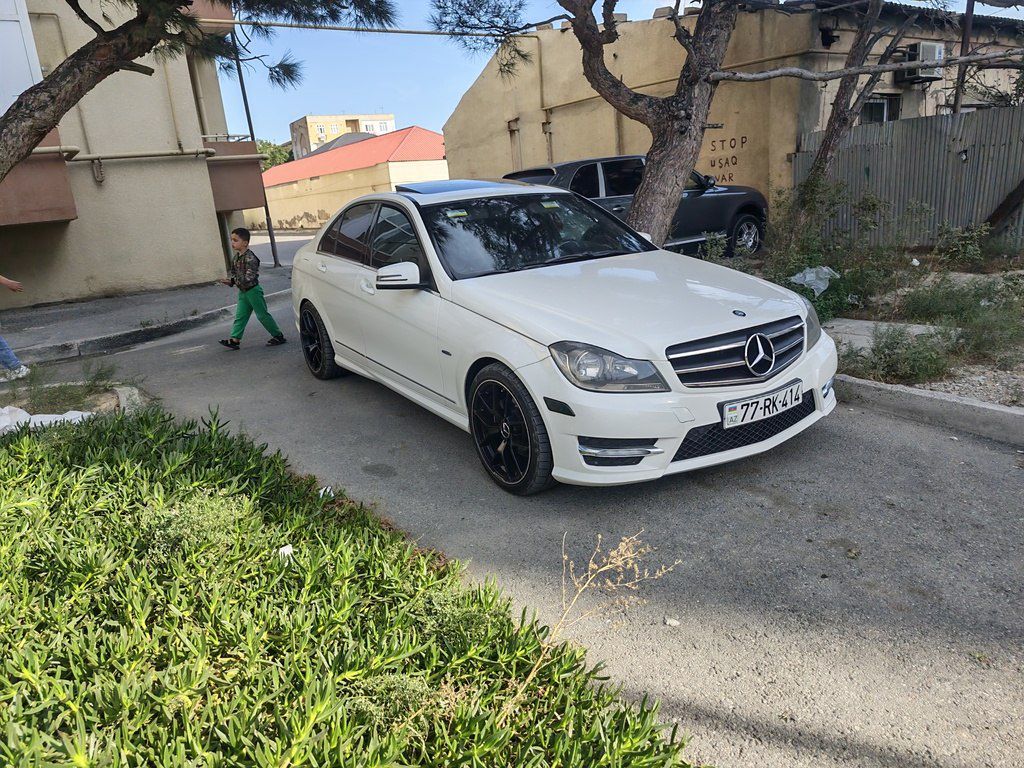 Mercedes C 250, 1.8 L, 2012 il, 270 000 km 77-RK-414 — Avtomobillər, Bakı (9)