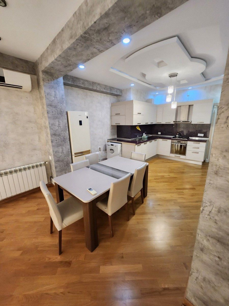 İcarəyə verilir 2 otaqlı yeni tikili 110 m² — Mənzil, Bakı (9)