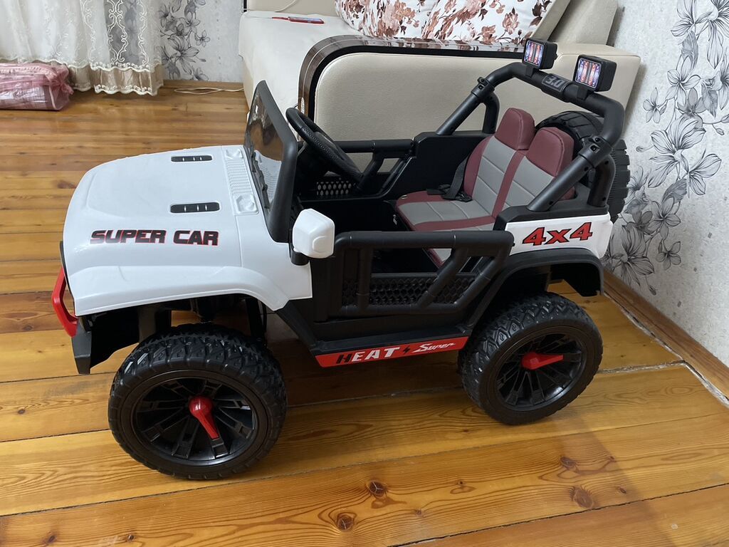 Uşaqlar üçün elektrikli miniatür jip maşını - Korpus: ağ rəngdə — Uşaq avtomobilləri, Digah (2)