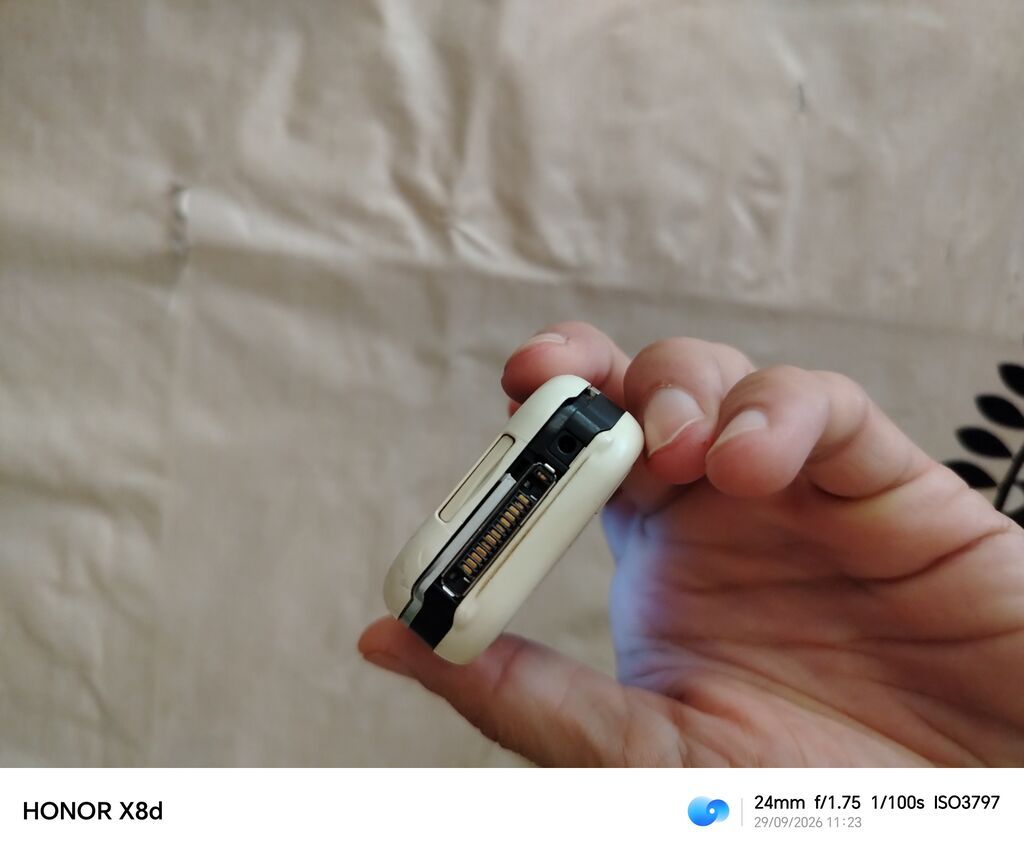 Nokia 2, rəng - Qızılı, Düyməli — Nokia, Digah (5)