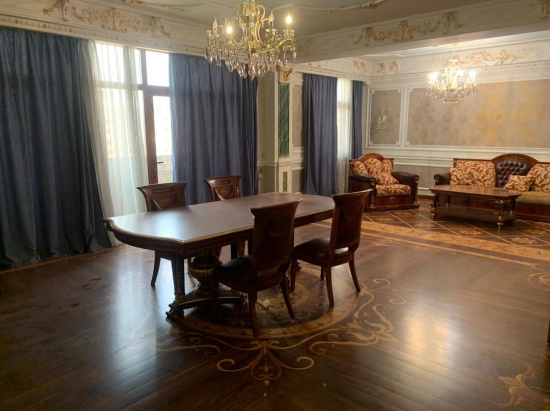 Satılır 6 otaqlı yeni tikili 400 m² — Mənzil, Bakı (2)