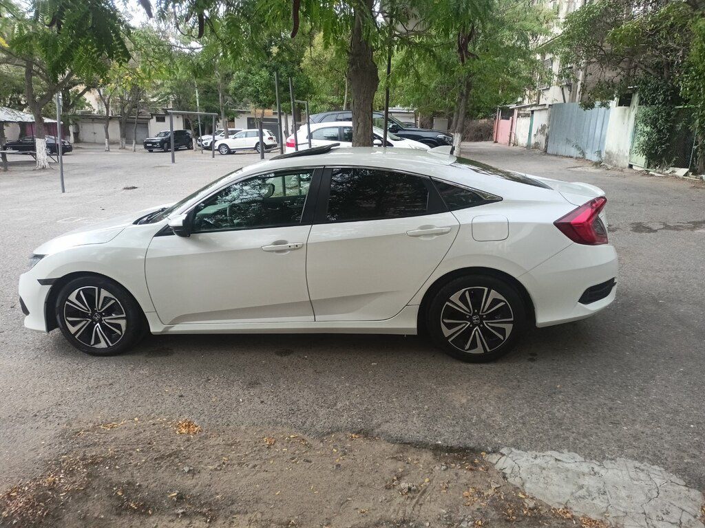 Honda Civic, 1.5 L, 2016 il, 215 000 km 77-SQ-571 — Avtomobillər, Bakı (5)