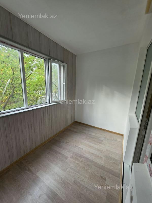 Satılır 2 otaqlı Bina evi menzil (Köhnə tikili), 47 m², 3-cü mikrorayon — Mənzil, Sumqayıt (6)