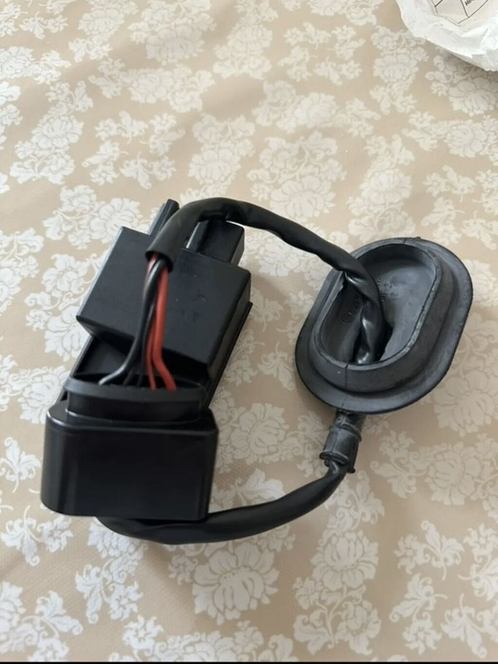 VW AG orijinal modul – 1K0 906 093 G (Kuhnke KKE, 12V) Təyinat — Avtomobil elektrikası, Masazır