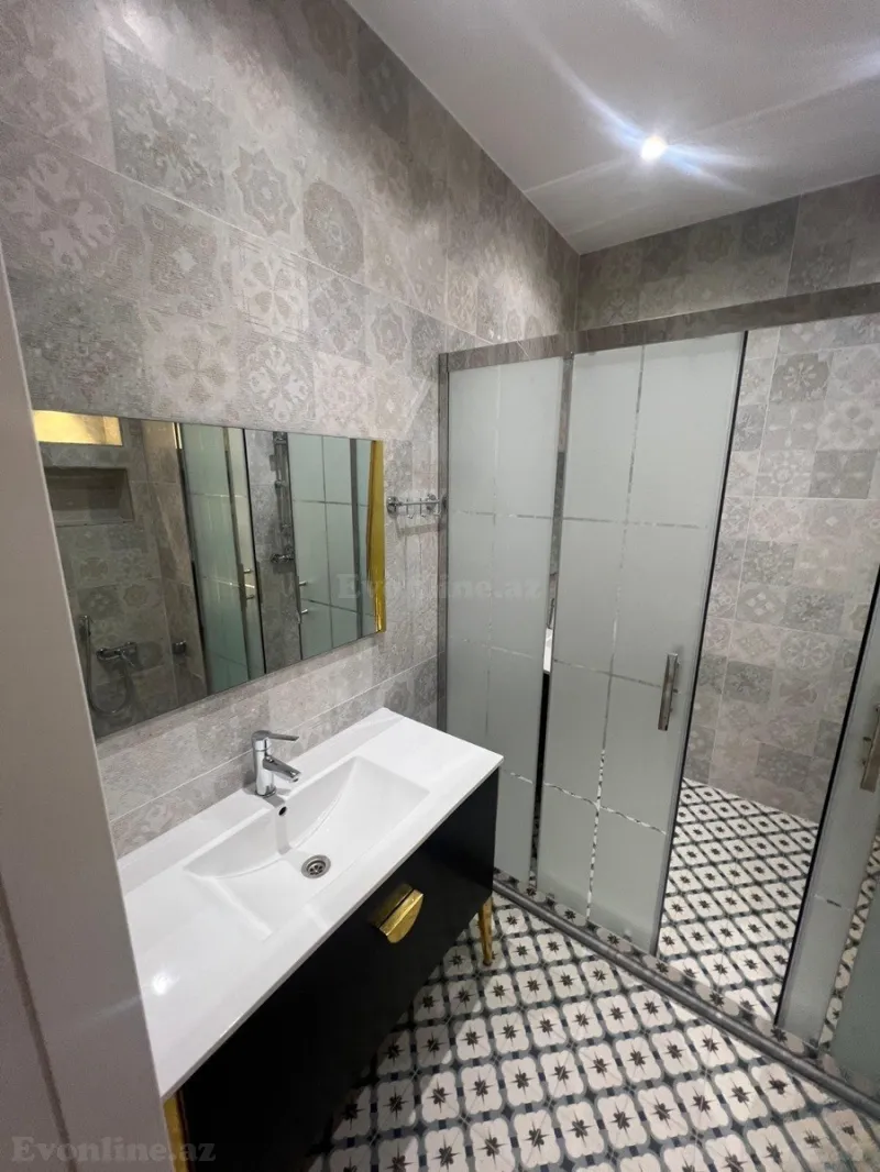 Kirayə verilir 5 otaqlı Mənzil Yeni tikili 220 m² Bakı, Xətai r., Ağ şəhər — Mənzil, Bakı (8)