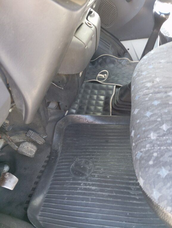 Ford Transit, 2.4 L, 2000 il, 266 000 km 99-LF-234 — Avtomobillər, Ucar (5)