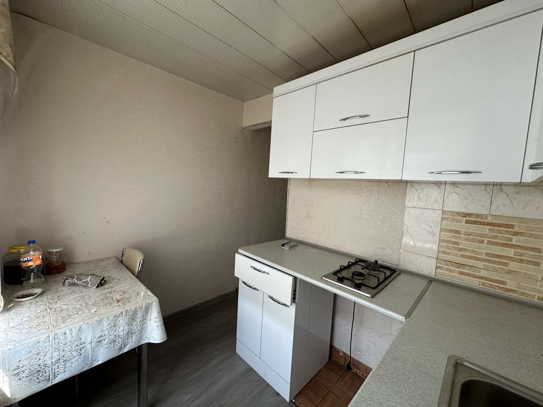 Satılır 1 otaqlı köhnə tikili 32 m² — Mənzil, Bakı (5)