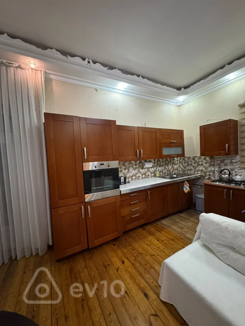 5 otaqlı həyət evi, 200 m², Bayil — kirayə — Ev, villa, Bakı (6)