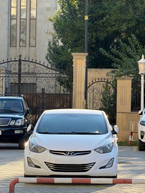 Hyundai Avante, 1.6 L, 2014 il, 229 000 km — Avtomobillər, Bakı (4)