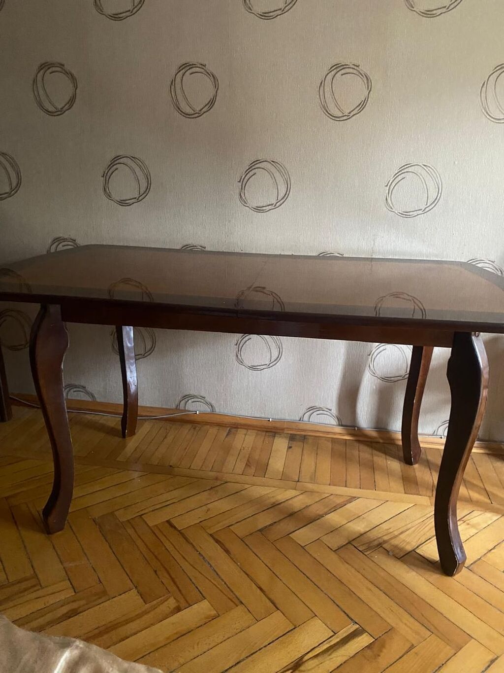 Klassik taxta mebel dəsti Tərkibi:qoz ağacı. - 6 ədəd taxta stul — Masalar və stullar, Bakı (4)