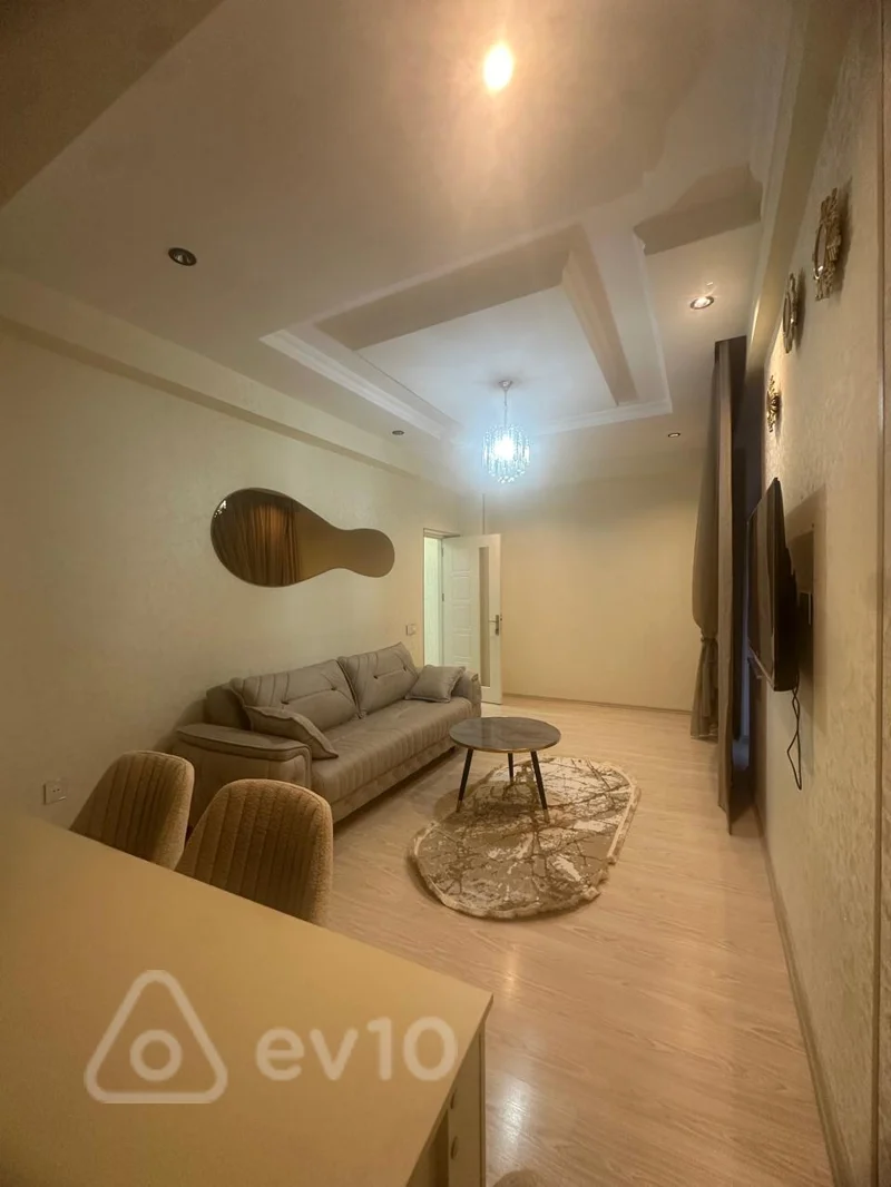 3 otaqlı mənzil, 130 m², Məhəmməd Xiyabani küç. — kirayə — Mənzil, Bakı (2)