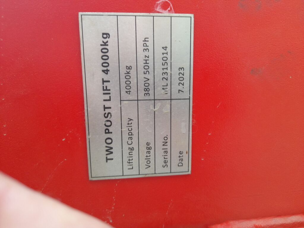 Euromax iki dirəkli avtomobil qaldırıcı - Model: Two Post Lift 4000 — Avtoxidmət üçün, Bakı (3)