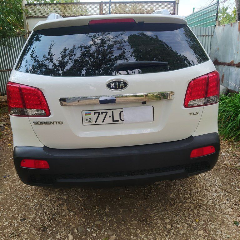 Kia Sorento, 2.0 L, 2010 il, 191 261 km — Avtomobillər (11)