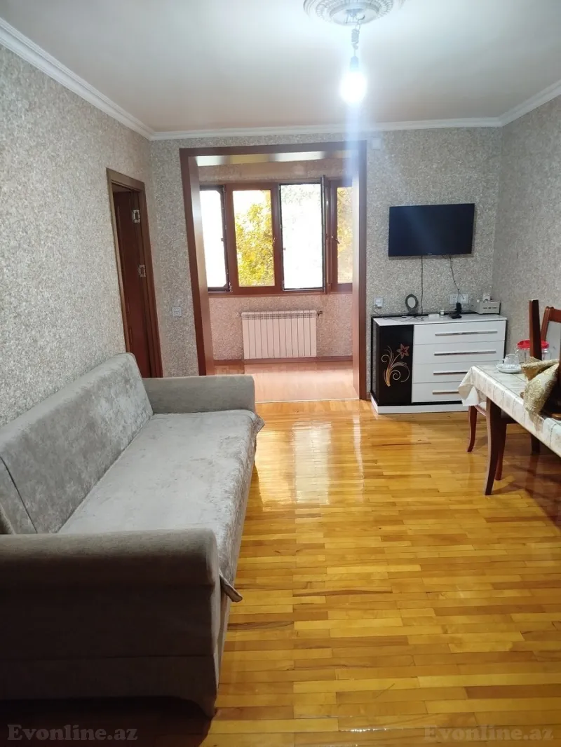 Satılır 2 otaqlı Mənzil Köhnə tikili 50 m² Bakı, Nərimanov r — Bakı
