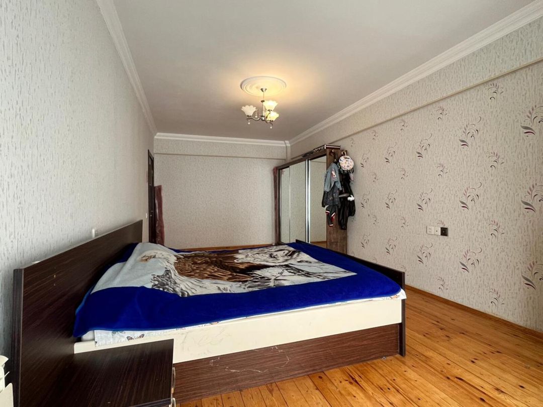 Satılır 2 otaqlı köhnə tikili 114 m² — Mənzil, Bakı (4)