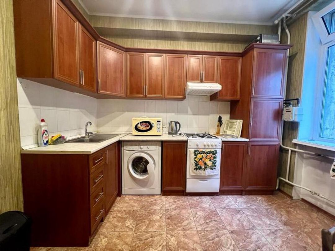 Satılır 3 otaqlı köhnə tikili 100 m² — Mənzil, Bakı (6)
