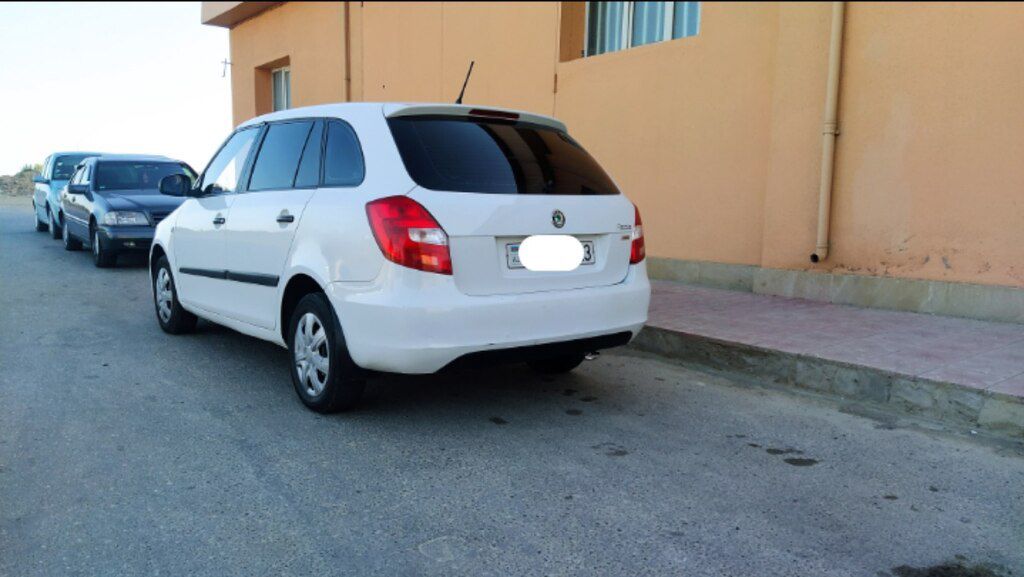 Skoda Fabia, 1.2 L, 2012 il, 240 000 km — Avtomobillər, Bakı (2)