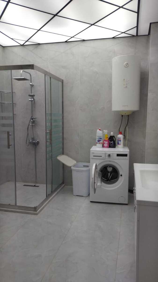 İcarəyə verilir 5 otaqlı yeni tikili 240 m² — Mənzil, Bakı (11)