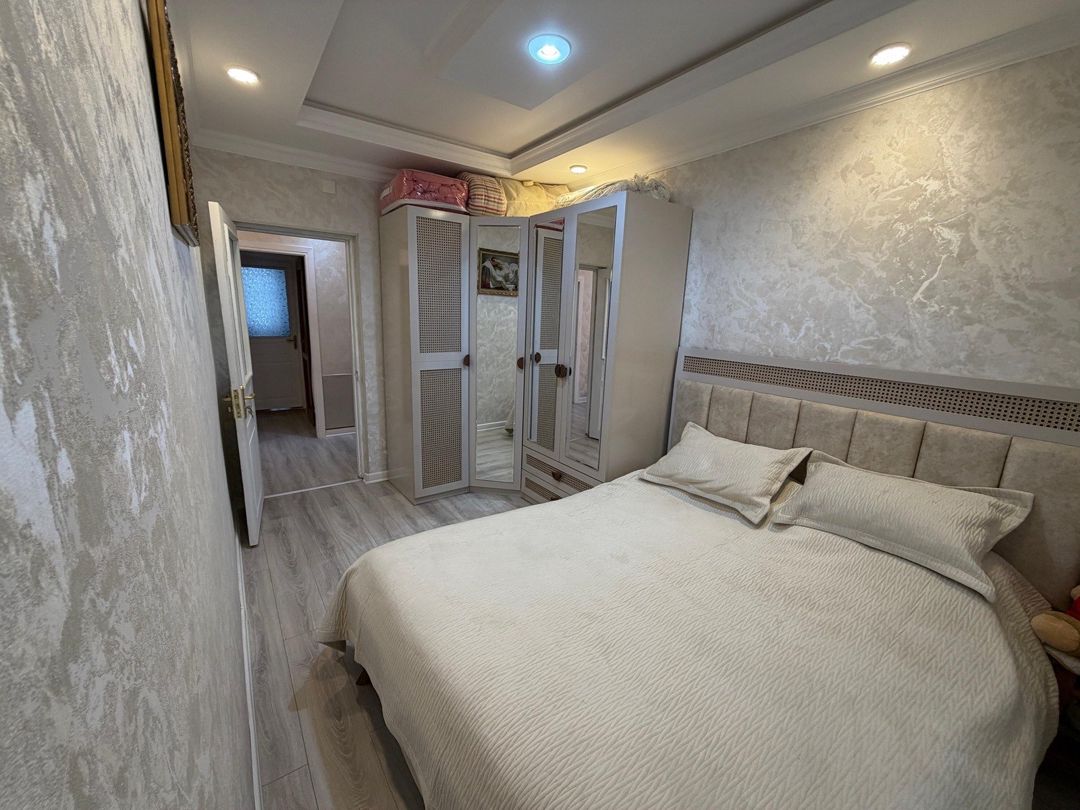 Satılır 3 otaqlı köhnə tikili 87 m² — Mənzil, Oğuz (10)