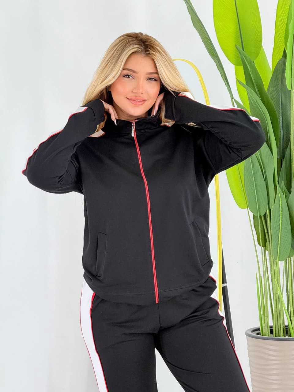 Qadın idman kostyumu No brand, Qara, Ağ, İki iplik, 2XL, Payız-Qış — Mallar, Bakı (3)