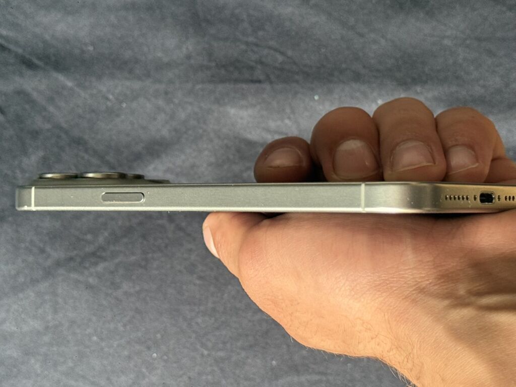 IPhone 15 Pro Max, Gümüşü, Face ID — Apple iPhone, Bakı (7)
