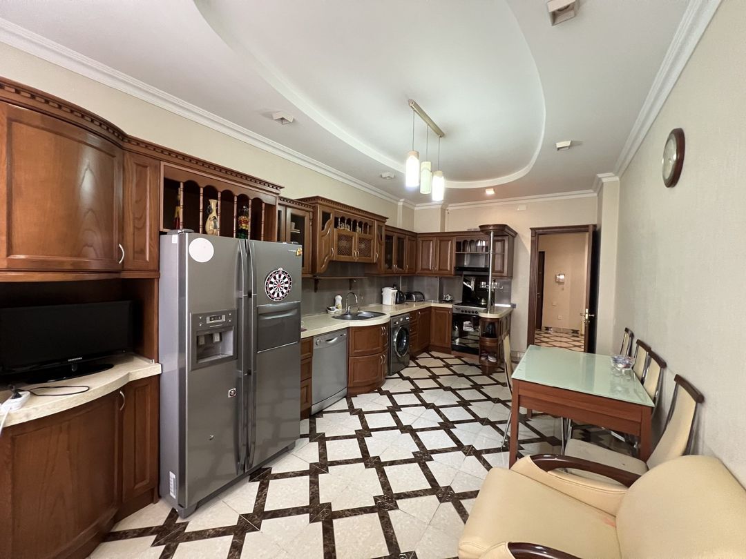 Satılır 4 otaqlı yeni tikili 191 m² — Mənzil, Bakı (5)