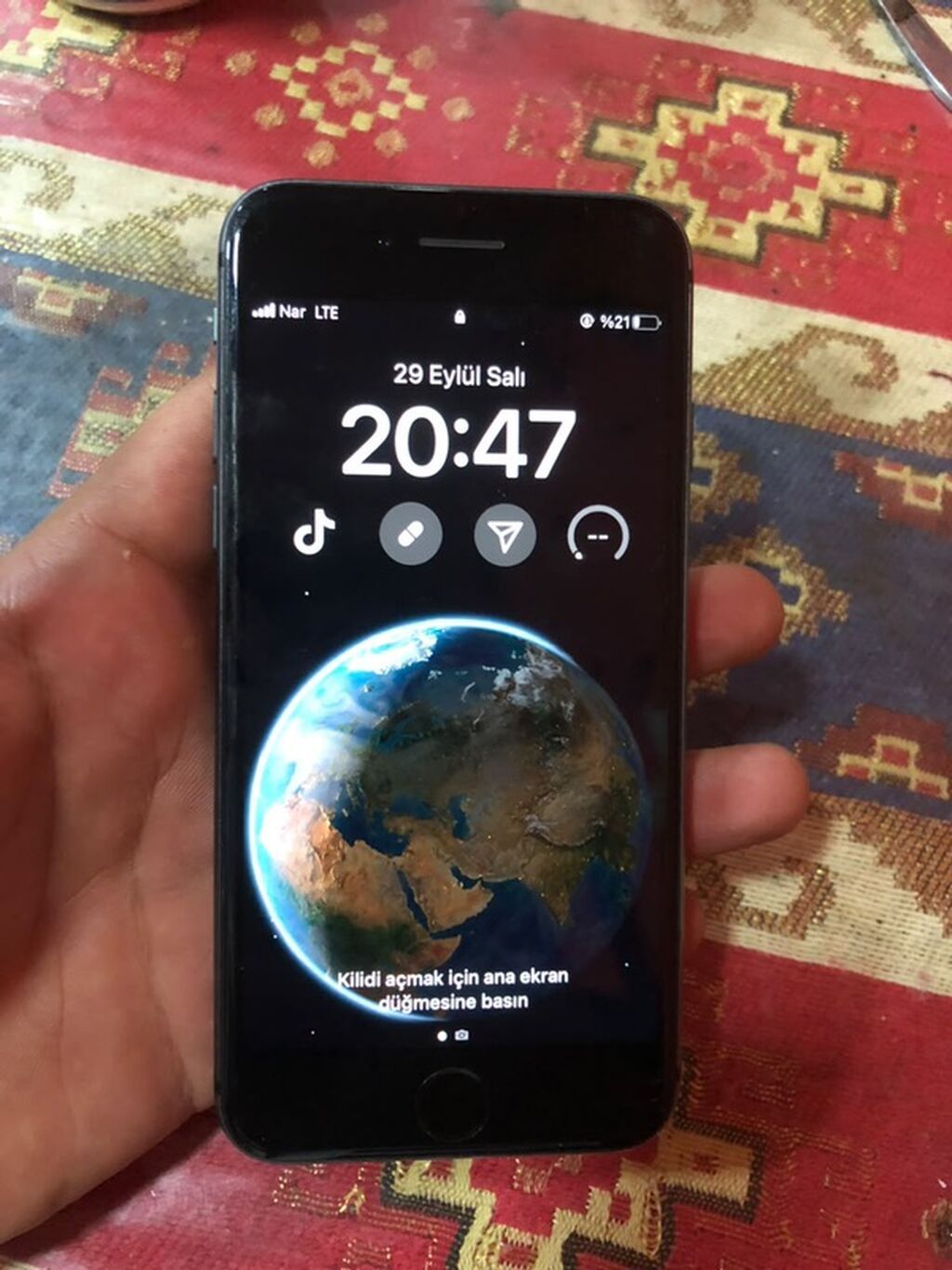 IPhone 8, Qara, Simsiz şarj — Apple iPhone, Sumqayıt (6)