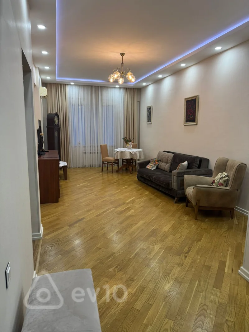 2 otaqlı mənzil, 85 m², Rəşid Behbudov küçəsi — kirayə — Bakı