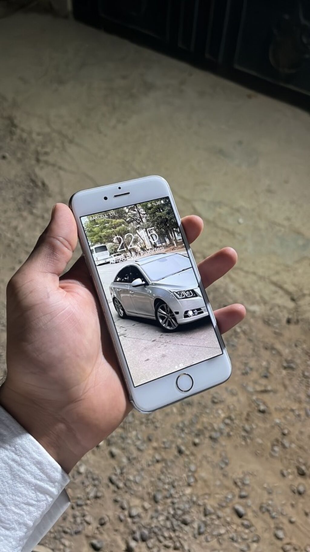 Ağ, Barmaq izi — Apple iPhone, Saray (3)