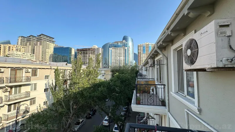 Kirayə verilir 2 otaqlı Mənzil Köhnə tikili 50 m² Bakı, Nəsimi r., 28 May m — Mənzil, Bakı (6)