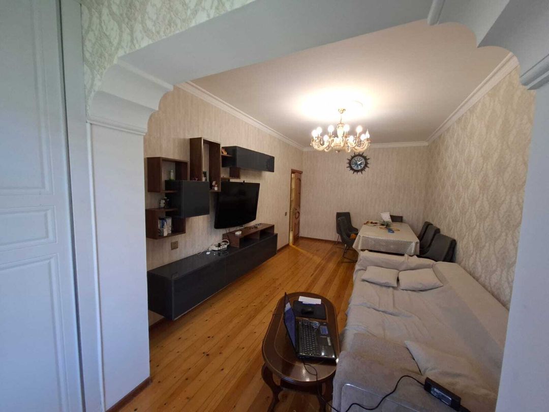 Satılır 2 otaqlı köhnə tikili 60 m² — Mənzil, Bakı (2)