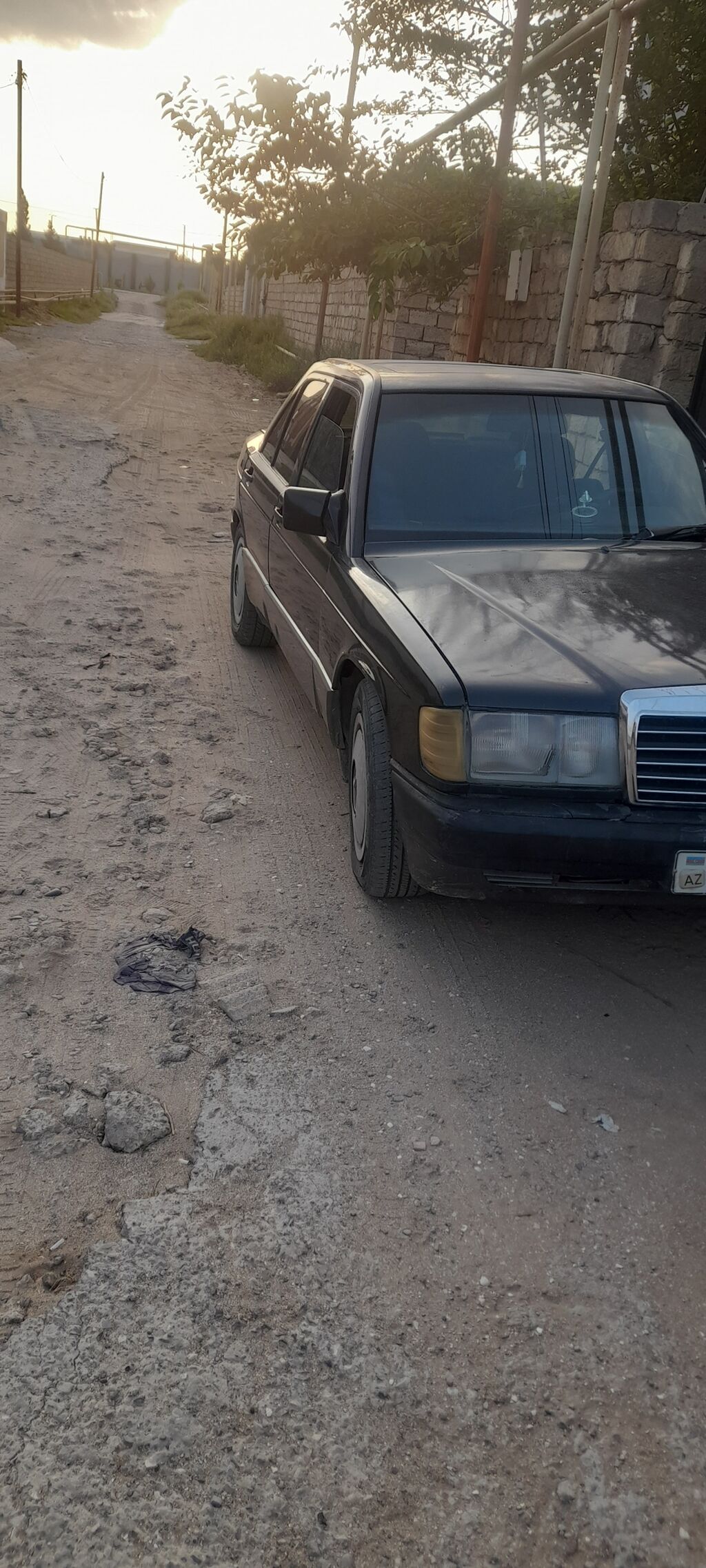 Mercedes-Benz 190 (W201): 1.8 l 1991 il Sedan — Avtomobillər, Bakı