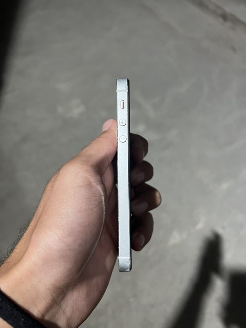 IPhone 5s, 16 GB, White Titanium, Barmaq izi — Apple iPhone, Digah (5)