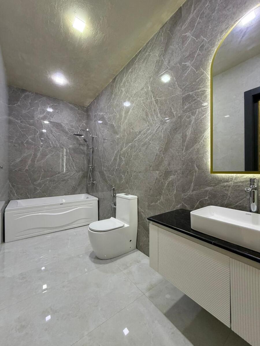 Satılır 6 otaqlı həyət evi/bağ evi 350 m² — Ev, villa, Bakı (12)