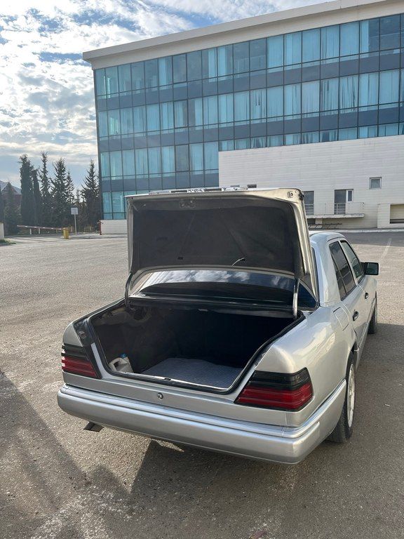 Mercedes E 220, 2.2 L, 1994 il, 450 000 km — Avtomobillər, Sabirabad (11)