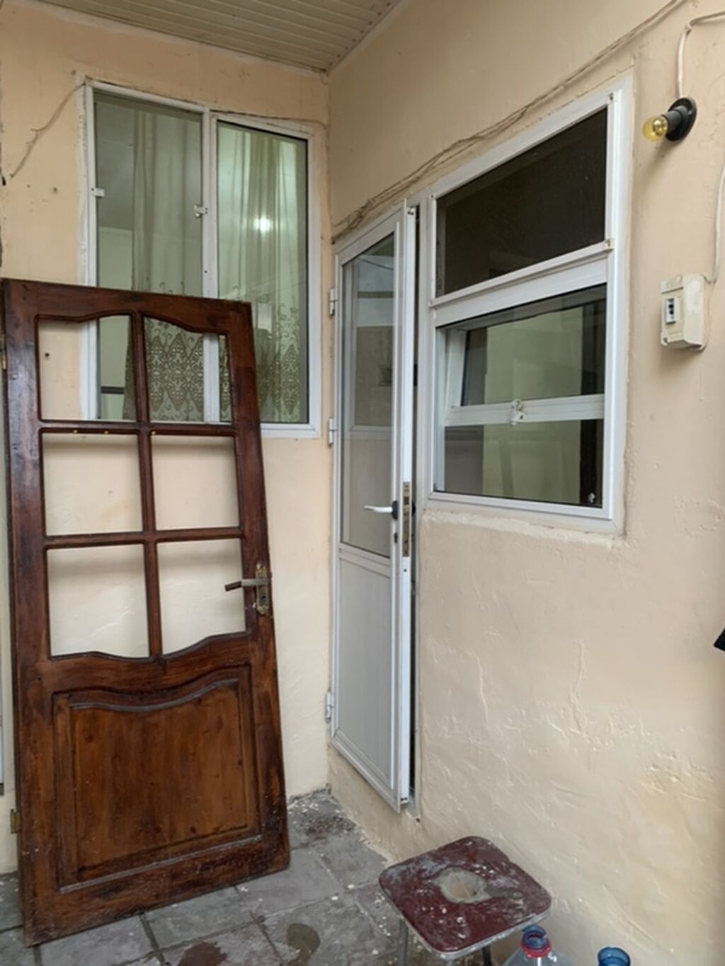 Plan: girişdə dəhliz, 2 yaşayış otağı, ayrıca kiçik mətbəx, sanitar — Ev, villa, Bakı (8)