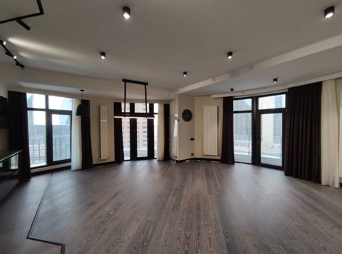 Satılır 3 otaqlı yeni tikili 125 m² — Bakı