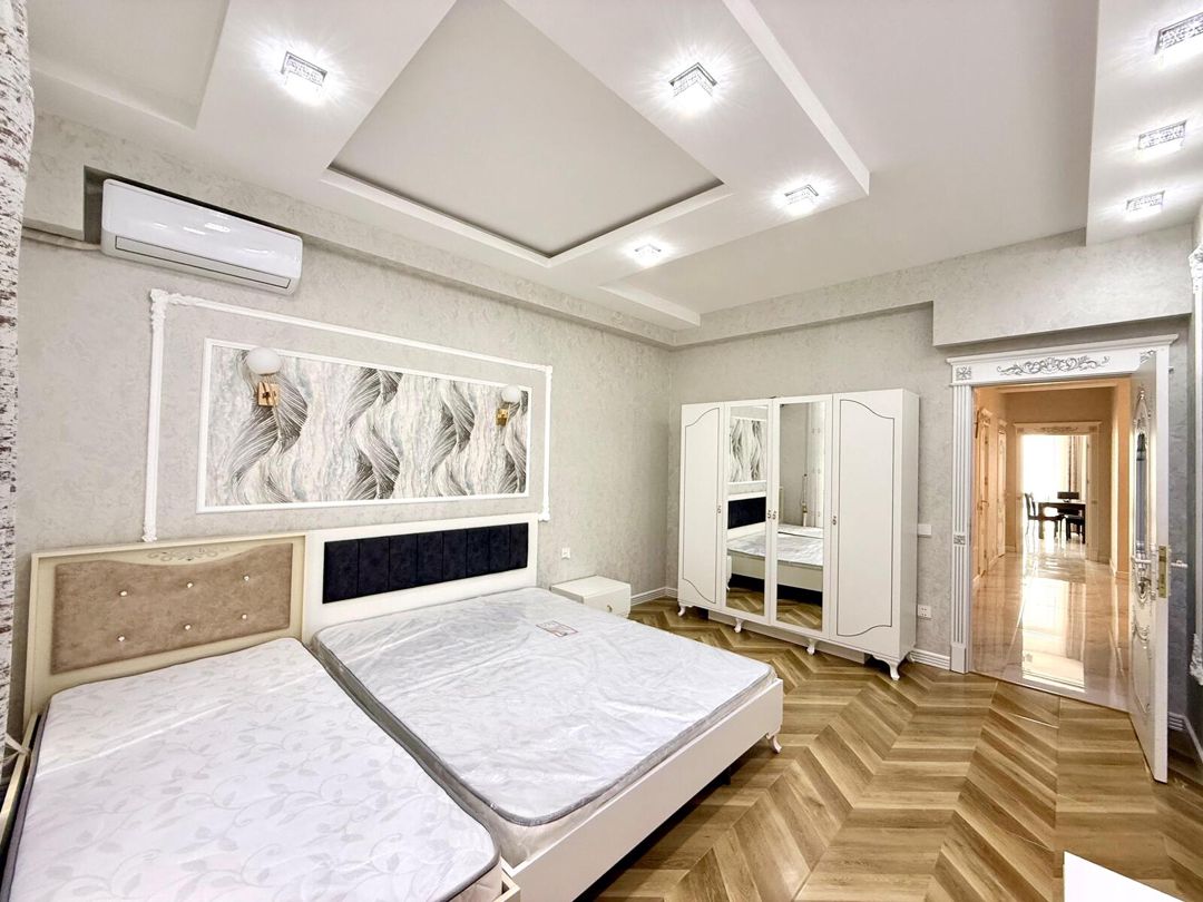 Satılır 4 otaqlı yeni tikili 150 m² — Mənzil, Bakı (6)