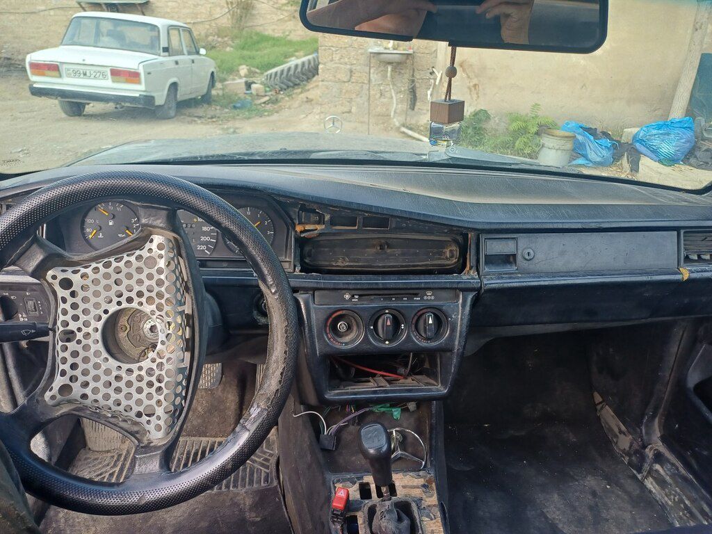 Mercedes 190, 2.5 L, 1991 il, 300 000 km 09-BS-170 — Avtomobillər, Bakı (4)