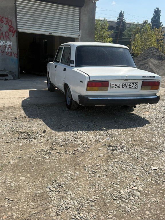 Lada (VAZ) 2107, 1.6 L, 1993 il, 25 250 km 54-BN-673 — Avtomobillər, Qəbələ (2)
